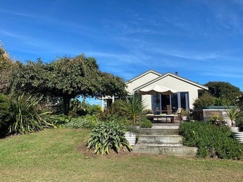 Image 1 of 20