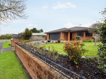 Charming, Private & Packed with Extras