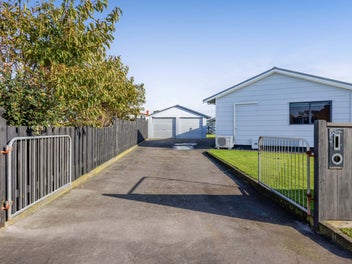 IDEAL HOLIDAY HOME, OR LOCK-UP-AND-LEAVE