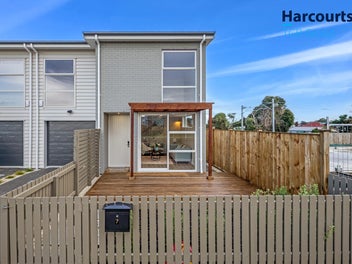 Brand New 4 Bedroom house in Addison