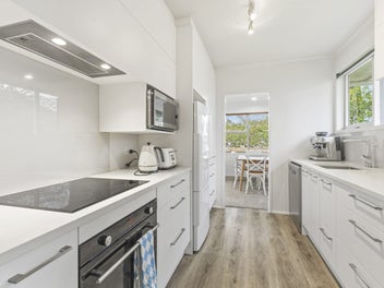 Tidy, Freehold & Family-Friendly