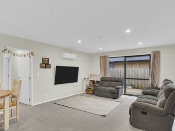 Must Sell! Owners Relocating - Act Fast