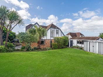 Full of Potential - Family Oasis in Botany Downs