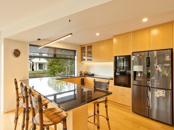 Peaceful Perfection Meets City Convenience