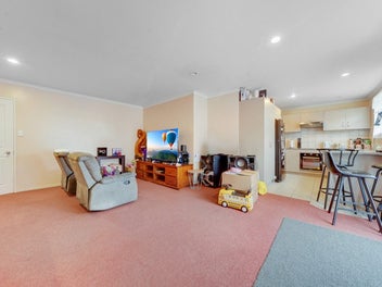 5 bedroom for sale after 21 years!
