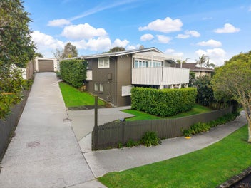 Rare Leasehold Opportunity – Only $249,000!
