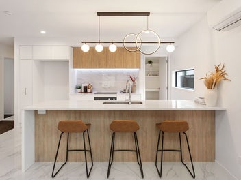 CBD-Fringe Brilliance - Architecturally Designed