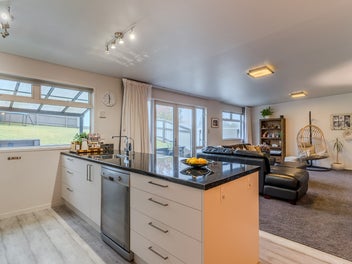 The Ultimate in Stylish, Low-Maintenance Living