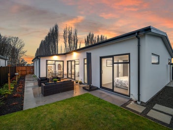 Why Wait to Build? I'm Move-In-Ready!
