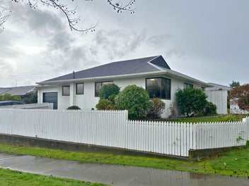 Image 1 of 8