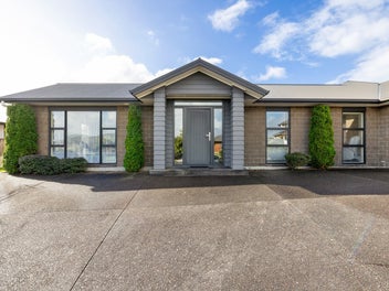 Brick Beauty Designed For Family Living
