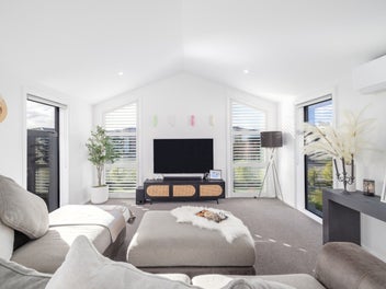 Make your move – Offer now
