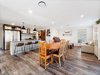 Wow Factor with Family Vibes