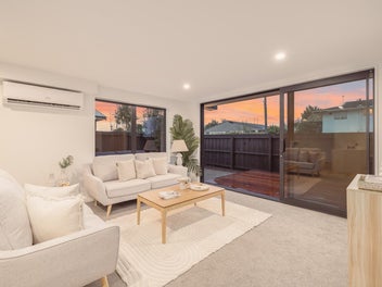 No Ordinary Townhouse - Spacious & North-Facing!