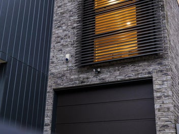Vacant & Ready - Move Into Luxury Now