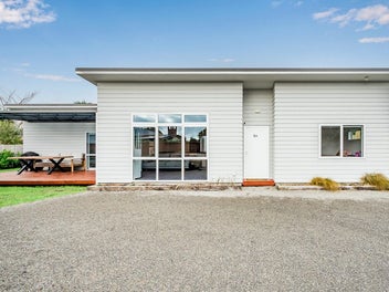 No Renos, No Fuss, And Zoned To Win!