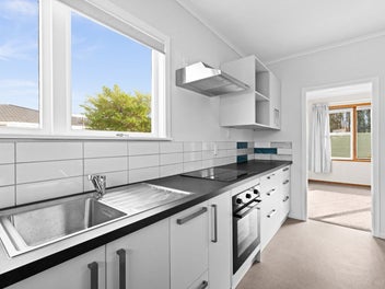 Renovated 2 Bed Gem