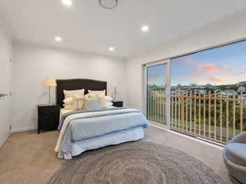 Brand New Home in Millwater - A Must See !!