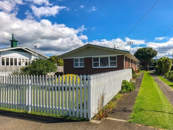 Image 1 of 11