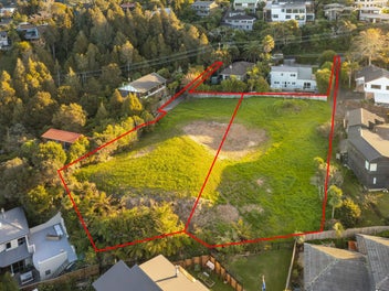 1342m2 Sea-View Section with RC SubDiv Application