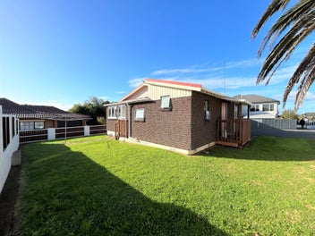 Image 1 of 10