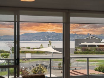 Spacious Apartment with a View