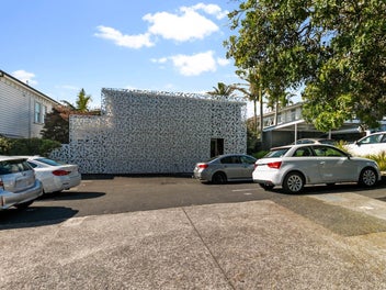 Image 1 of 15