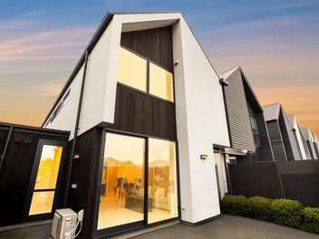 Designer Living near The Landing