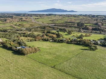 Four Exclusive Lifestyle Blocks
