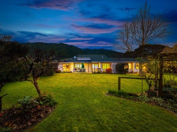 Garden privacy and everyday ease