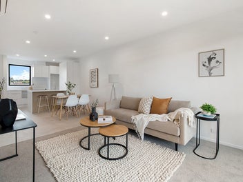 Affordable Freehold, Viewing ready