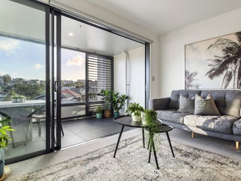 The perfect blend of location and lifestyle!