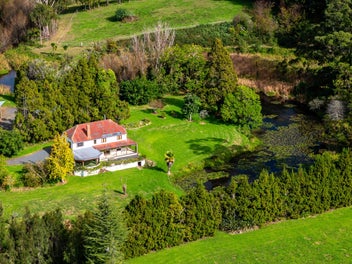 Landbank, Develop or Lifestyle Living