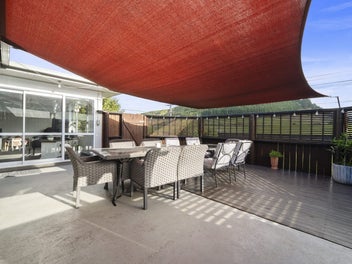 Modern Comforts and Mountain Views