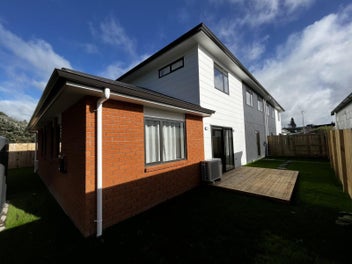 Image 1 of 10