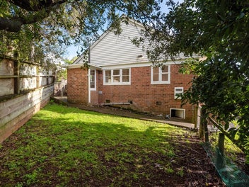 Exciting Devonport Opportunity