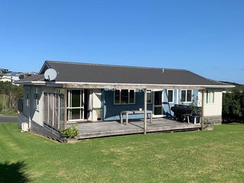 Image 1 of 18