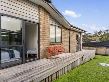 Your Contemporary Coastal Lifestyle Awaits