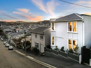 Classic Villa, Prime Location!