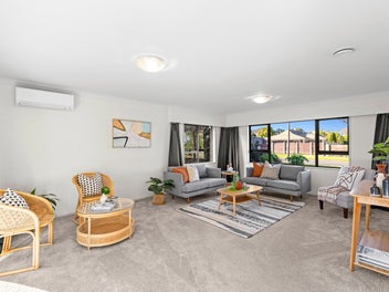 Spacious family living in Riverdale