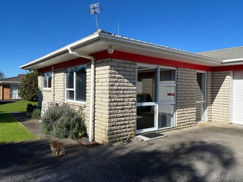 Image 1 of 10
