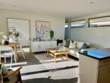 Double glazed, sundrenched and standalone