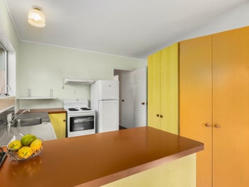 Deceased Estate, Invest or Downsize