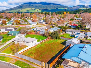 Unleash the potential – 621sqm with no covenants