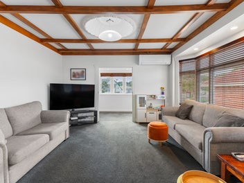 Spacious Family Living, Moments from the Beach