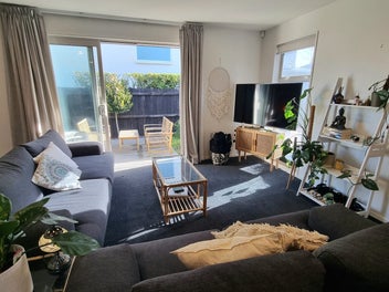 Image 1 of 10