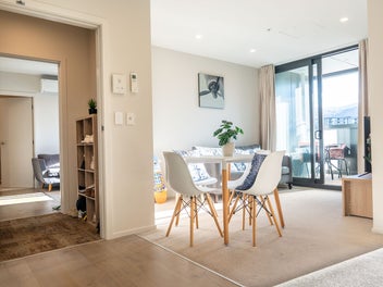 Become Homeowner AND Landlord on the Same Day!