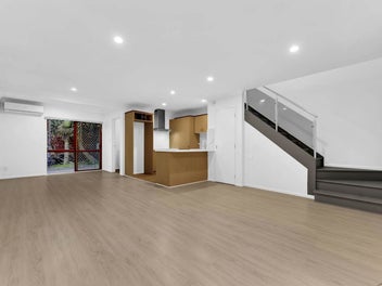 Refreshed & Renovated Entry Level Home in Cent...