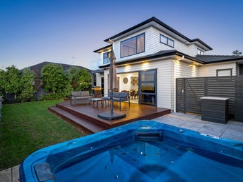 Millwater Masterpiece with Views