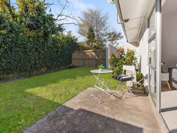 Corner Unit - No Body Corporate Fees!